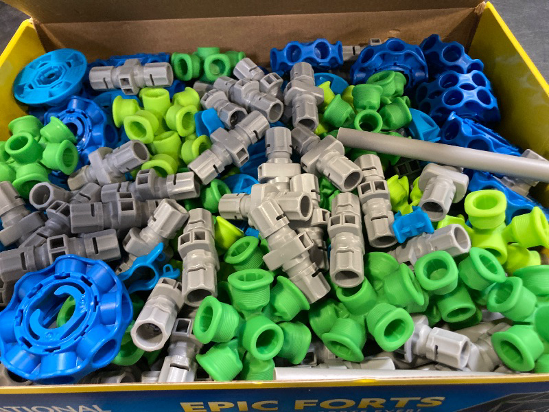 Photo 1 of National Geographic Indoor Fort Building Kit - 225 Pieces for Creative Play, STEM Building Toys for Kids Ages 6-12, Blanket Fort (Amazon Exclusive)