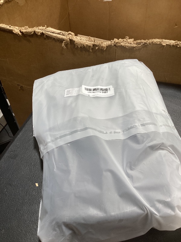 Photo 1 of Geekria 75% Keyboard Hard Shell Case, Compatible with Razer BlackWidow V4 75%, YUNZII B75 PRO, Keychron Q1 HE/Q1 Ultra, Aula S75 PRO Travel Carrying Bag for 84 Key Computer Keyboard (Slim)