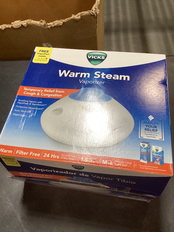 Photo 1 of VICKS VAPORIZER 1.5GAL