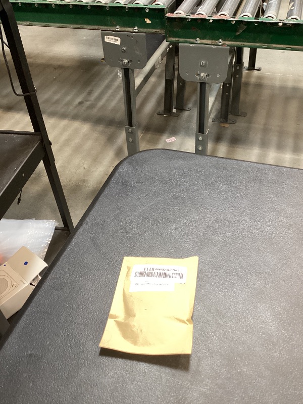 Photo 1 of 10 Universal Triangular + 2 Metal Triangular pry bar, 2 pry Bars for iPad, Laptop, iPhone, Nintendo Switch, Keyboard, MacBook, Xbox, PS4, Desktop LCD, Handheld Game Console, hp Removal kit