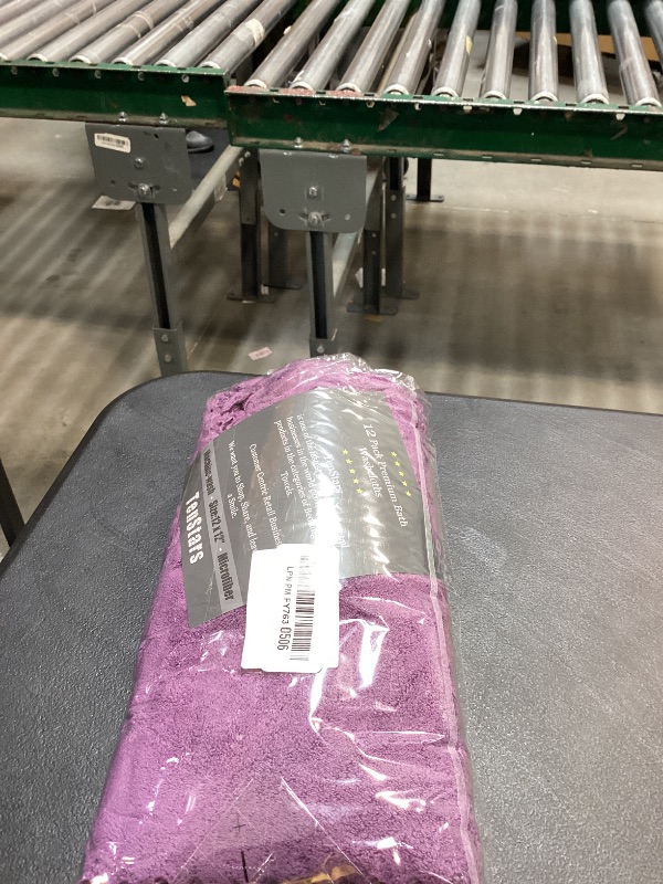 Photo 1 of 12 pack premium wash clothes