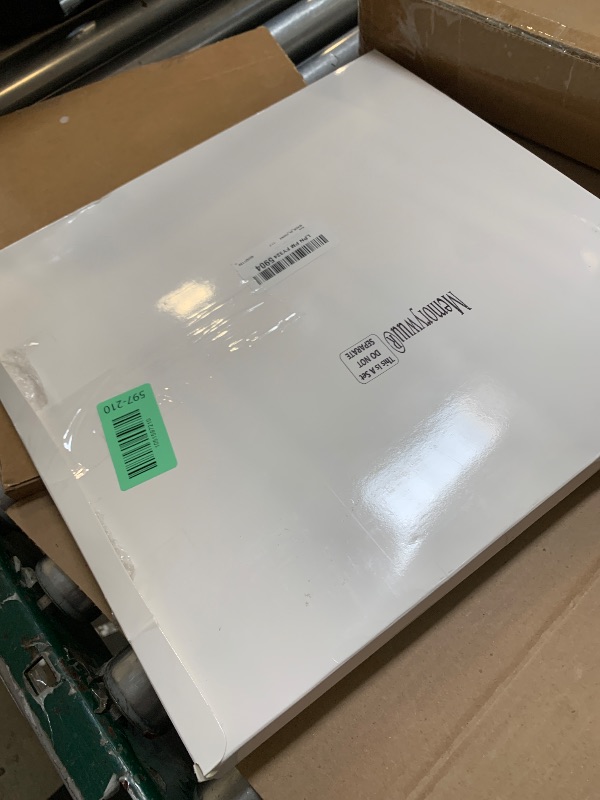 Photo 1 of Memorywuu Metal St Patricks Day Decoration Outdoor Green Shamrock Leprechaun Yard Sign Stake 14.2 Inches Welcome Irish Mason Jar Yard Decor Clover Lawn Decor for Home Garden Patio Lawn