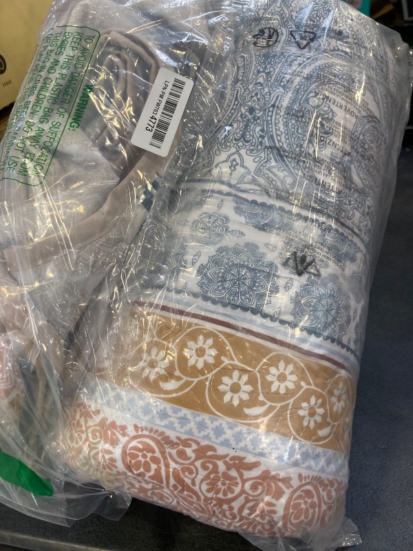 Photo 1 of WONGS BEDDING Boho Quilt Set California King Size, Yellow Bohemian 3 Pieces Fall Quilt Sets, Lightweight Microfiber Bedspread Coverlet Bedding Set for All Season (106"x96")