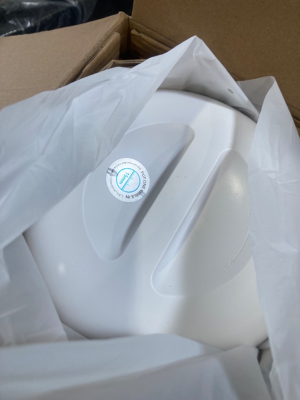 Photo 1 of PETLIBRO Automatic Cat Feeder, 5G WiFi Automatic Dog Feeder with Freshness Preservation, 5L Timed Cat Feeders with Low Food Sensor, Up to 10 Meals Per Day, Granary Pet Feeder for Cats/Dogs