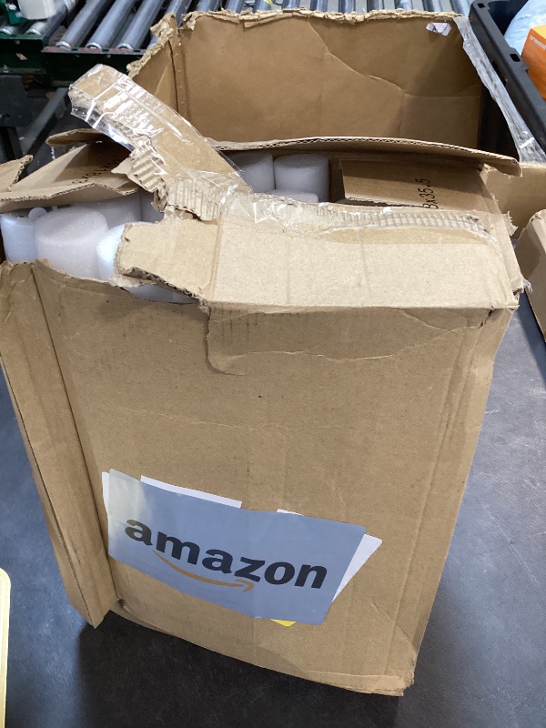 Photo 1 of 29 PCS Giant 14'' Foam Glow Sticks ,3 Modes Colorful Flashing?Glow Stick Bulk Party Pack,Neon Party Favors for Birthday, Wedding, Carnival, Concert, New Year (29 PCS)