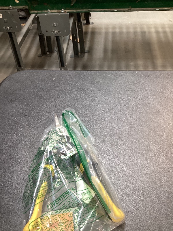 Photo 1 of HURRICANE 10 Inch Aviation Tin Snips, Straight Cut Shears for Sheet Metal, Aluminum, Gutter & DIY Projects, Regular Straight Cutting Sheet Metal Cutter