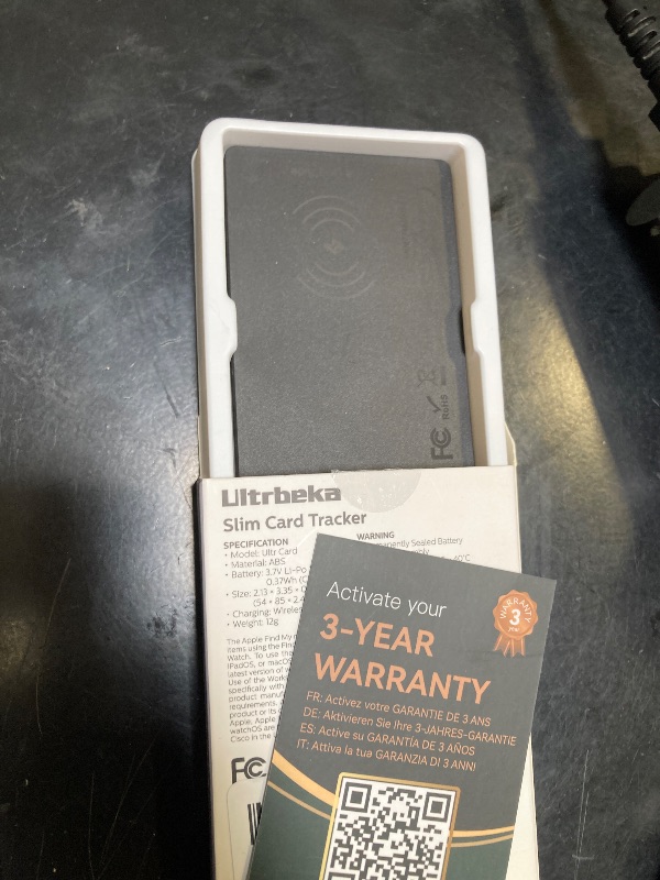 Photo 1 of Ultrbeka Wallet Tracker Slim Card 0.094in Bluetooth Tracker for Passport, Wallet, Work with Apple Find My APP, Wireless Charging, Card Locator- iOS Only [Apple MFi Certified] - 2pcs in 1 Box