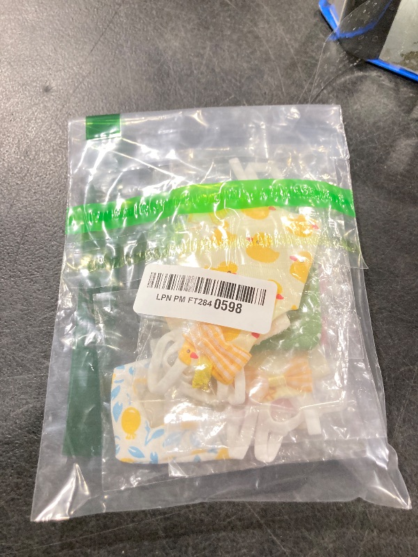 Photo 1 of 6Pcs Bird Diaper, Reusable Parrot Diapers with Waterproof Inner - Washable Pet Bird Diapers for Cockatiel Budgie Lovebird Parakeet Canary Monk (Medium)