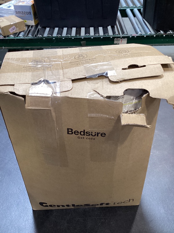 Photo 1 of Bedsure Tufted Boho Comforter Set Full Size - Beige Boho Bed Set, GentleSoft™ 3 Pieces Farmhouse Shabby Chic Embroidery Bedding, Gifts for Woman, Soft Jacquard Full Comforter for All Seasons