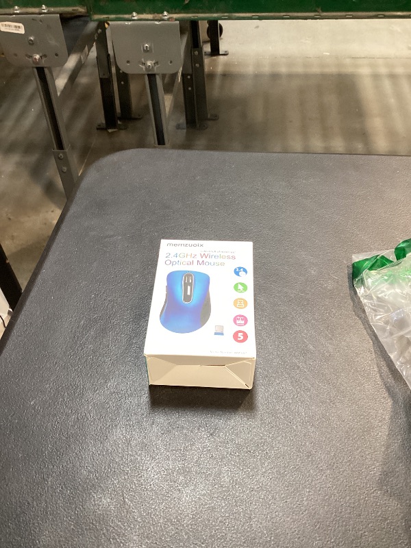 Photo 1 of memzuoix 2.4G Portable Wireless Mouse, 1400 DPI Mobile Optical Cordless Mice with USB Receiver for Computer, Laptop, PC, Desktop, MacBook, 5 Buttons, Blue