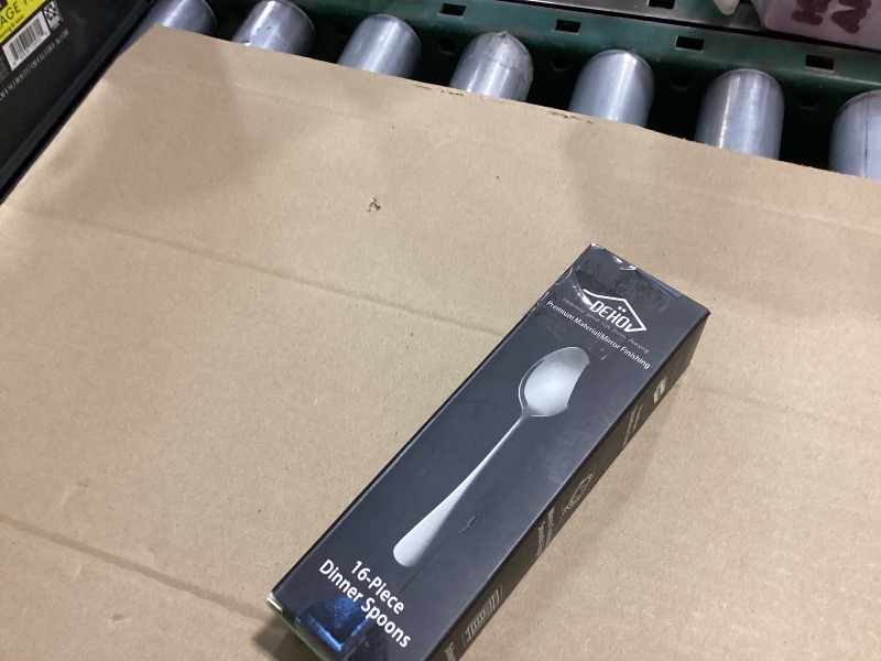 Photo 1 of 16-Piece 7.3 Inches Gold Soup Spoon,Gold Stainless Steel Dinner Spoons,Durable Tablespoons Set For Restaurant,Hotel,Silverware Spoons