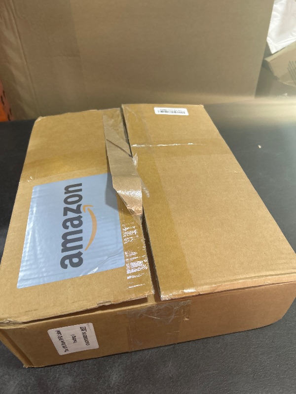 Photo 1 of 20 Pcs Plastic Vases, 4 Inch Clear Acrylic Cylinder Vase Bulk Floating Candle Holder Small Plastic Vases for Centerpiece Flowers Home Table Wedding Decor