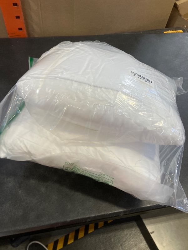 Photo 1 of SARAH&EVELYN Gold Goose Down Alternative Bed Pillow-Soft Pillow for Side Sleepers, Set of 2,Standard Size(20×26IN),Super Soft Fabric Cover,Perfect for Side, Back and Stomach Sleepers