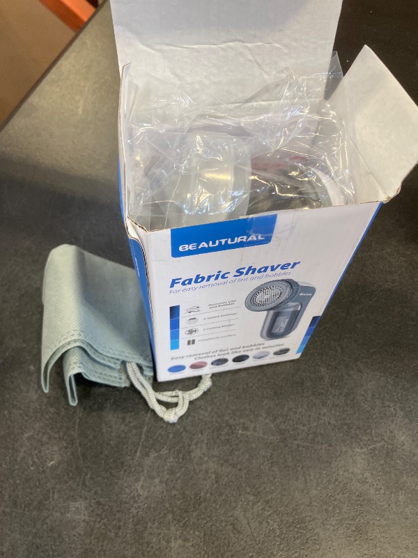 Photo 1 of BEAUTURAL Fabric Shaver and Lint Remover, Sweater Defuzzer with 2-Speeds, 2 Replaceable Stainless Steel Blades, Battery Operated, Remove Clothes Fuzz, Lint Balls, Pills, Bobbles Gray