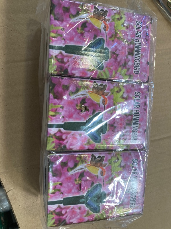 Photo 1 of 3Pcs Fluttering Solar Hummingbird - Cute Hummingbird Easter Garden Decor with Solar Hummingbirds - Three Random Bright Colors, Easy Installation, Waterproof Outdoor Yard Decor | Battery Not Included