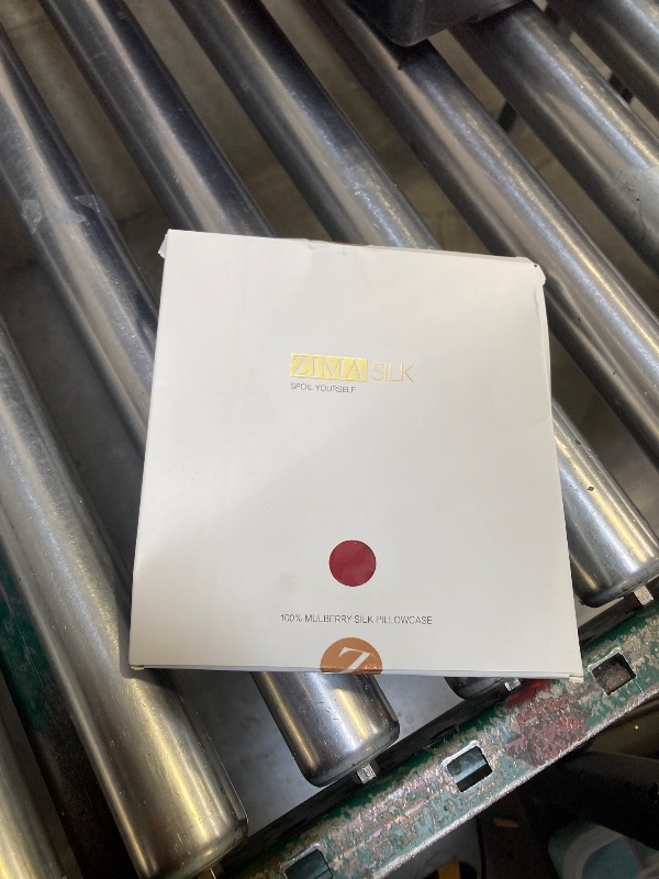 Photo 1 of ZIMASILK 100% Pure Mulberry Silk Pillowcase for Hair and Skin Health,Soft and Smooth,Both Sides Premium Grade 6A Silk,600 Thread Count,with Hidden Zipper,1pc (King 20''x36'',Burgundy)