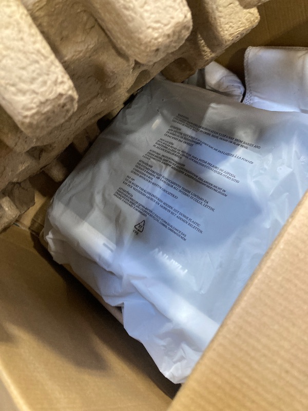 Photo 1 of MAMNV Robot Vacuum and Mop Combo