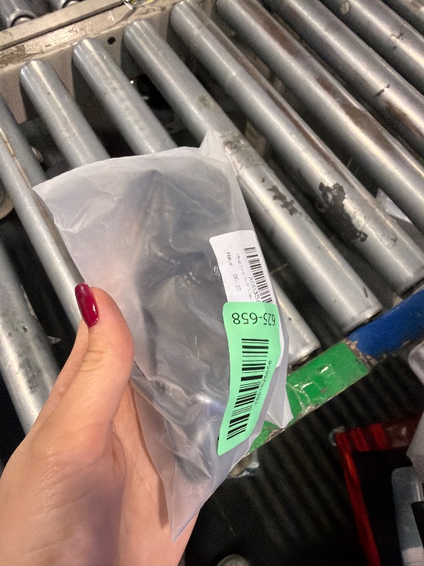 Photo 1 of ***JUUST ONE***Removable Dog Seat Belt Harness for Car, 3 in 1 Pet Dog Car Seatbelt Leash, Retractable Restraint Secures to Vehicle Headrest & Adjustable Reflective Bungee Dog Seatbelt Tether, Purple and Black