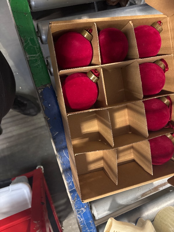 Photo 1 of *****PARTIASL SET**** 12 Pcs Velvet Christmas Balls Bulk Shatterproof Plastic Christmas Tree Decorations for Decorative Hanging Baubles (12, Wine red, 3.15Inch)