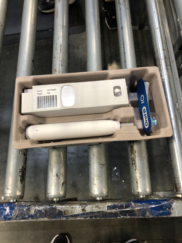 Photo 1 of *Untested*
Oral-B iO Series 2 Rechargeable Electric Powered Toothbrush Starter Kit, Pure White with 2 Brush Heads - Automatic Pressure Sensor to Protect Gums - 3 Modes - 2 Min Timer