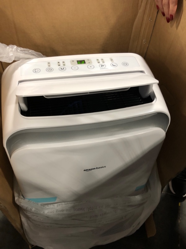 Photo 1 of **********It turns on perfectly.************ Amazon Basics 3-In-1 Portable Air Conditioner, 12000 BTU (ASHRAE), Cools Up to 550 Sqf, Portable AC with Cool/Dry (Dehumidifier)/Fan-Only Functions, Auto Mode, Sleep Mode, Timer, White