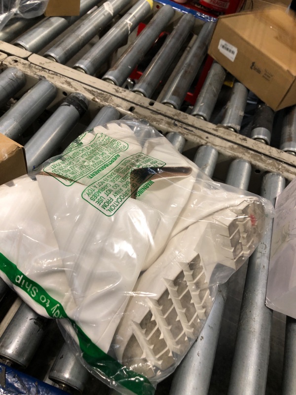 Photo 1 of ** very used** VOMIRA Slouchy Boots for Women Fold Over Boots Round Toe Stacked Heel Pleated Pull-on Wide Calf Boots Chunky Platform Boots Mid Calf White Boots, 9.5