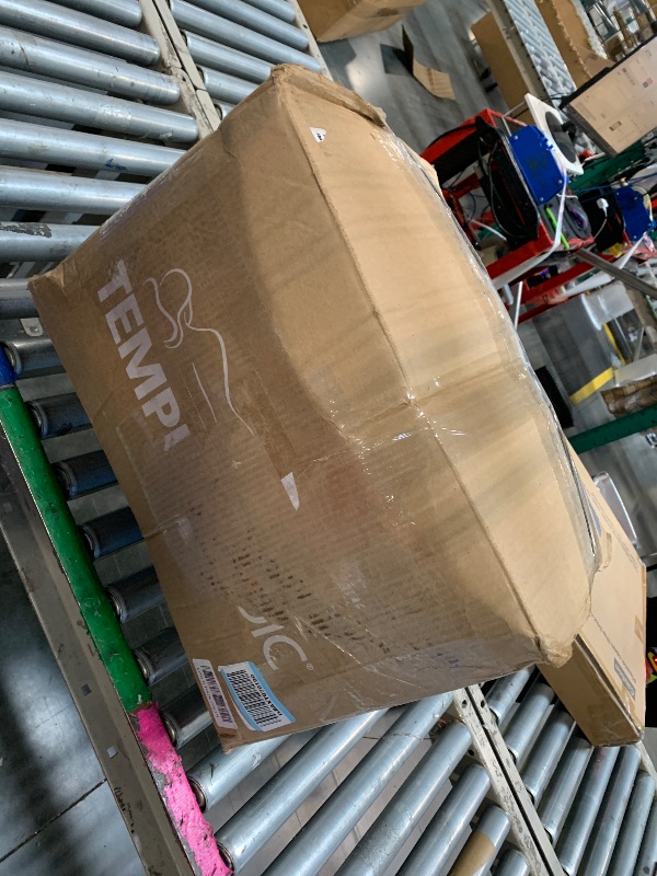 Photo 1 of ** VERY USED**** Tempur-Pedic TEMPUR-Adapt + Cooling 3-Inch King Mattress Topper Medium Luxury Premium Foam, Washable Cover, Medium Cooling Topper,white