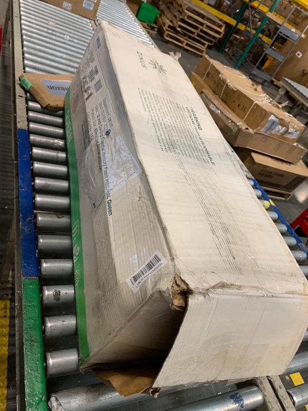 Photo 1 of ** VERY USED / UNTESTED** FinRe?c 9x12 Feet Rugs for Living Room Bedroom, White Fluffy Shaggy Area Rug, Non-Slip Soft Shag Rug for Nursery Kids Room Dorm Room Home Decor, Indoor Plush Floor Carpet