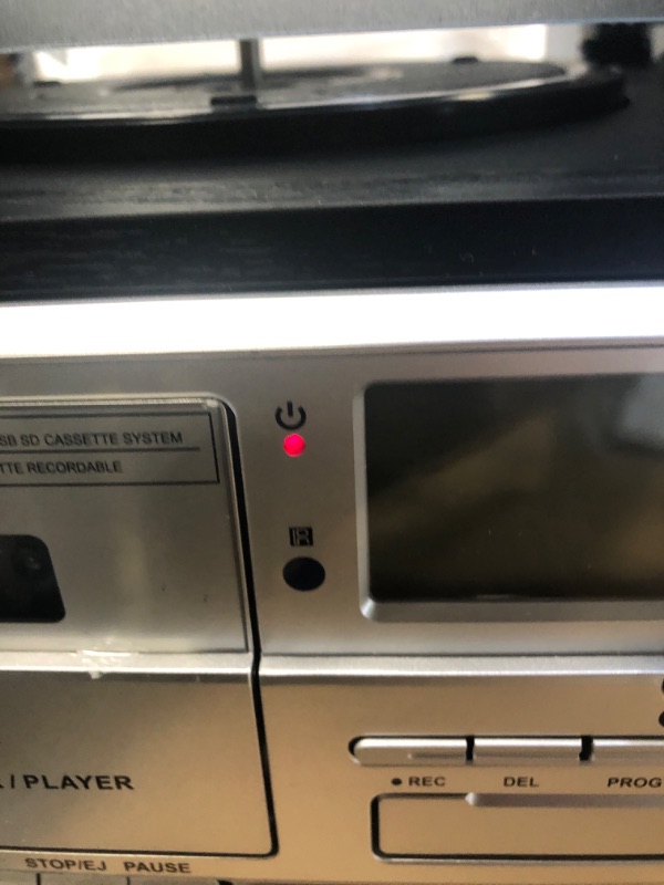 Photo 1 of **** CD PLAYER NOT FUNCTIONAL ****** 9 in 1 Record Player with External Speakers