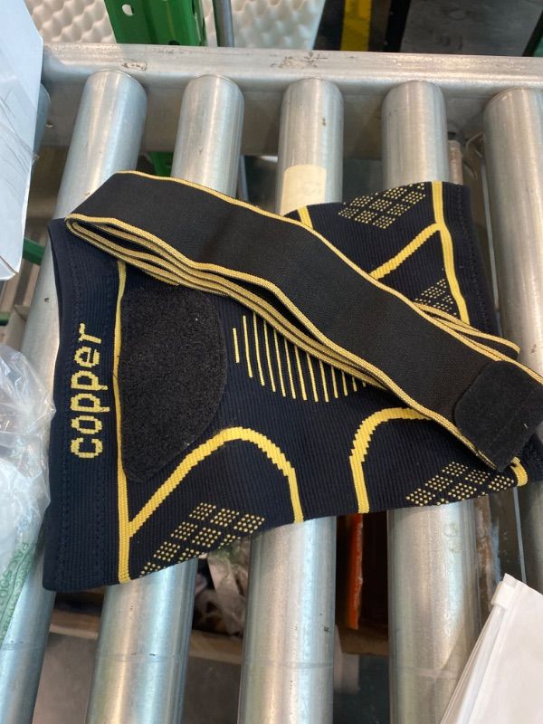 Photo 1 of ***MISSING PIECE*** Copper Knee Braces with Strap for Knee Pain Women and Men(2 Pack), Knee Compression Sleeve for Arthritis, ACL, Meniscus Tear, Joint Pain Relief, Knee Support for Working, Running, Weightlifting(4XL)