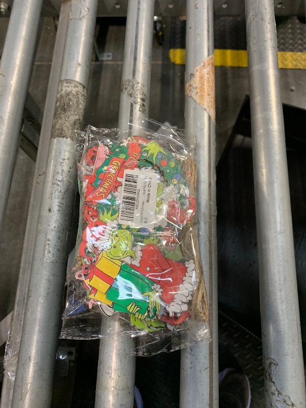 Photo 1 of *** 2 PK GRINCH *** Slitunk Christmas Tree Decorations, 24PCS Christmas Cute Wooden Hanging Ornaments for Tree, Christmas Decor Indoor Home Party Gifts