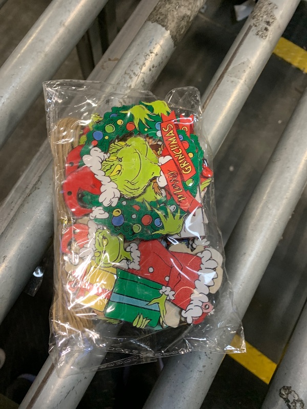 Photo 1 of *** GRINCH **** Slitunk Christmas Tree Decorations, 24PCS Christmas Cute Wooden Hanging Ornaments for Tree, Christmas Decor Indoor Home Party Gifts