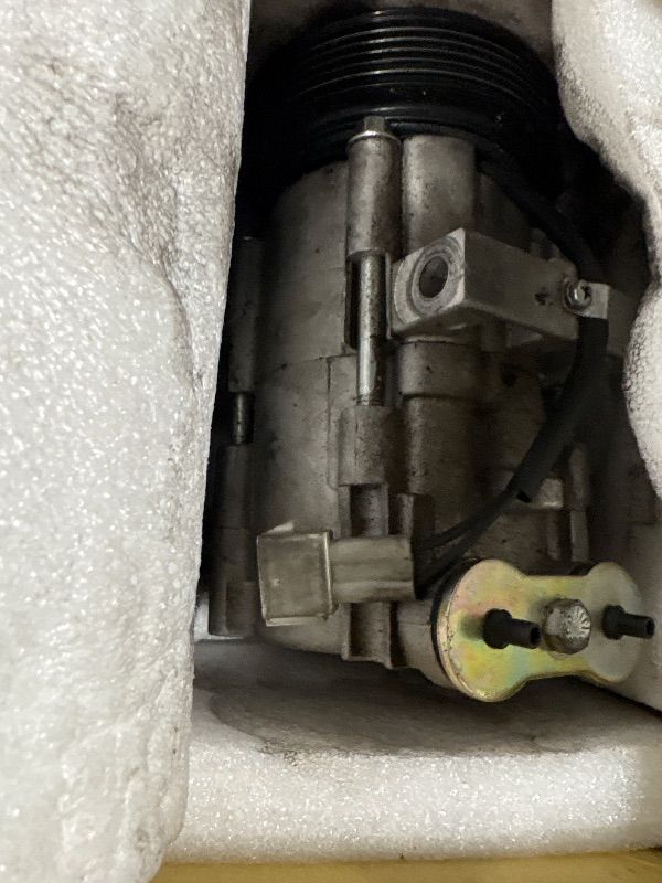 Photo 1 of ***VERY USED**
A/C AC Compressor Replacement for Escape 2001-2007 3.0L Replacement for Tribute 2001-2006 3.0L CO 101640C