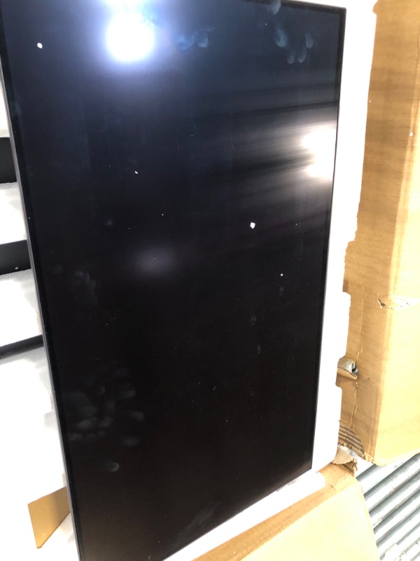 Photo 1 of **USED**LG 27GX700A-B 27-inch Ultragear QHD (2560 x 1440) OLED Gaming Monitor, 280Hz, 0.03ms, NVIDIA G-Sync, AMD FreeSync Premium Pro, VESA DisplayHDR TrueBlack500, with up to DCI-P3 99.5%, HDMI 2.1, Black