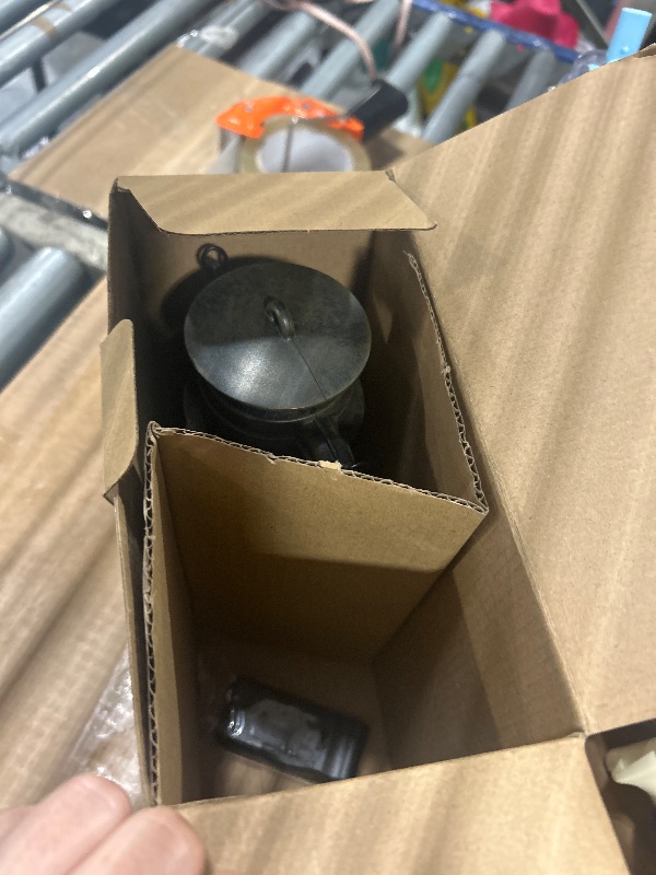 Photo 1 of *****ONLY ONE PIECE******
Outdoor Lanterns Waterproof Hanging Vintage LED Camping Lamps with Dancing Flame Non-Solar Remote Control Light Landscape Decor for Table Patio Garden Yard Pathway Porch 2Pack (3AA Batteries Power)