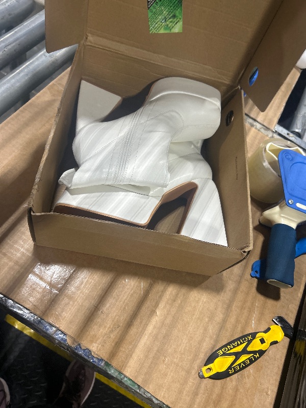 Photo 1 of ****SIZE 8***
Uacllcau White Platform Boots for Women Ankle Booties Square Toe Chunky High Heel Boots Side Zipper Mid Calf Boots
