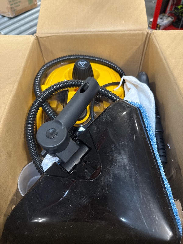 Photo 1 of ** VERY USED**Wagner Spraytech C900134.M HomeRight SteamMachine Elite Multi-Purpose Mop with 20 Accessories for Chemical-Free Steam Cleaning