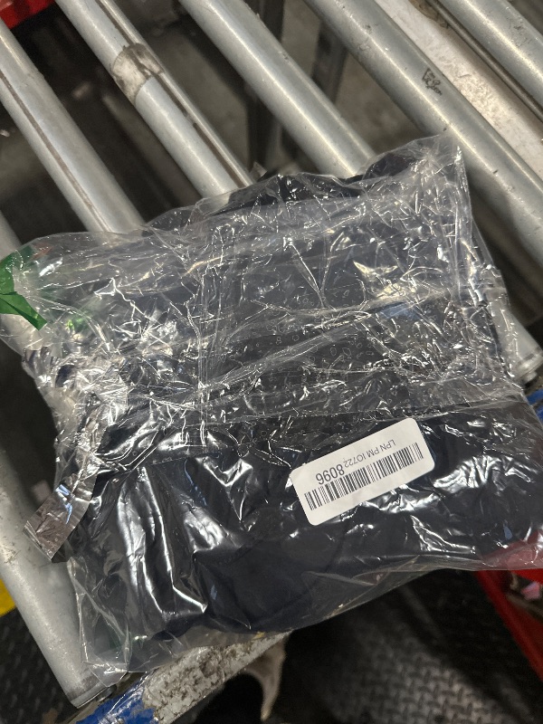 Photo 1 of *** 3 CROP TANK****4 Pieces Women Basic Crop Tank Top Short Sleeveless Sports Crop Top (Black, Large)