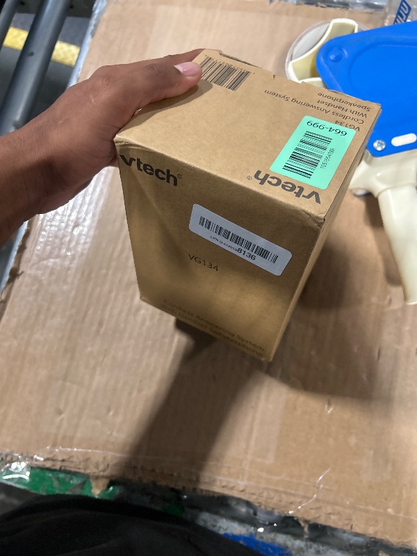 Photo 1 of [New] VTech VG134 DECT 6.0 Cordless Home Phone with Bluetooth Connection, Digital Answering Machine, Backlit Display,Full Duplex Speakerphone, Caller ID/Call Waiting,1000 ft Range (White/Grey)