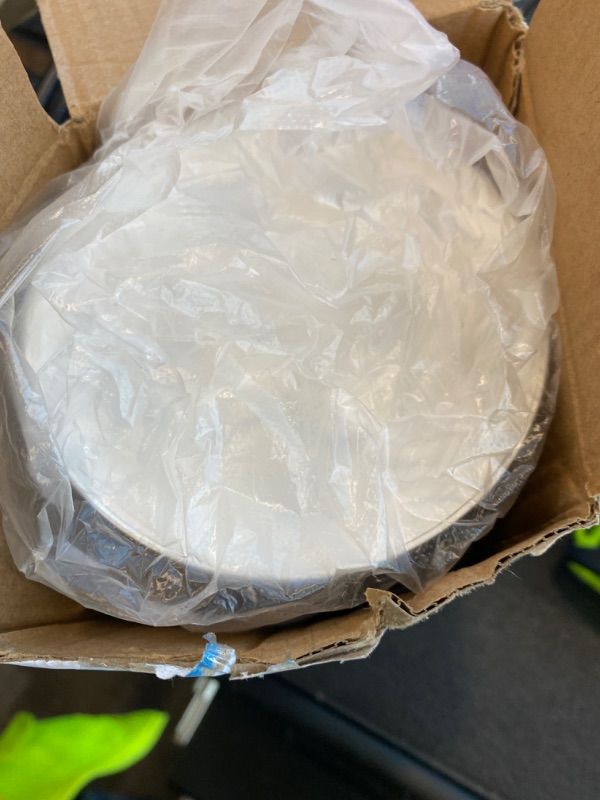 Photo 1 of **UNTESTED**
Fan Powered Fruit Fly Trap Flying Insect Traps Indoor Bug Catcher for Mosquitoes Gnats Fruit Flies Mosquito Killer Effective Blue & UV Light (1, White)