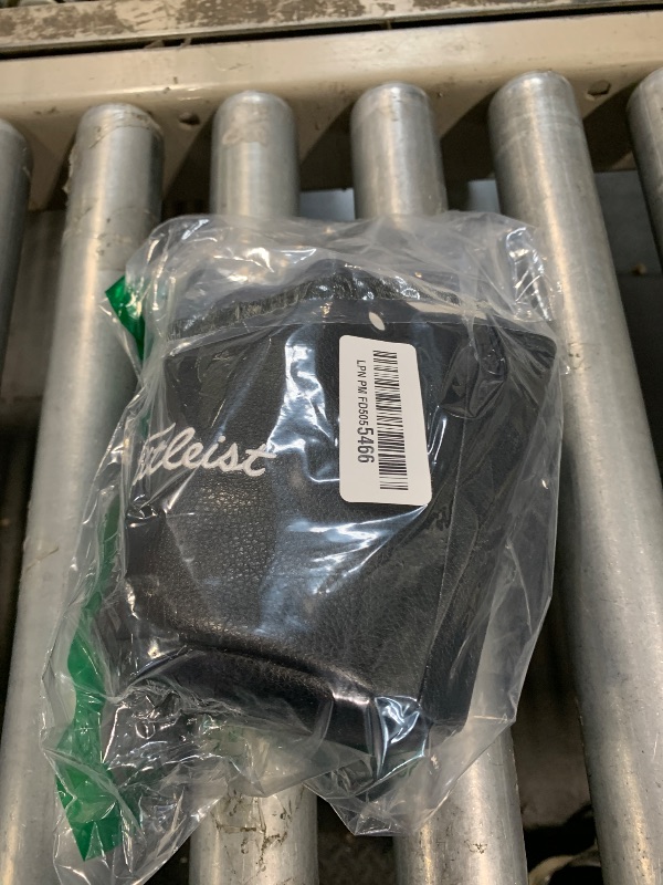 View 2 of *No Cinch rope* Titleist Travel Gear Professional Valuables Golf Pouch Black