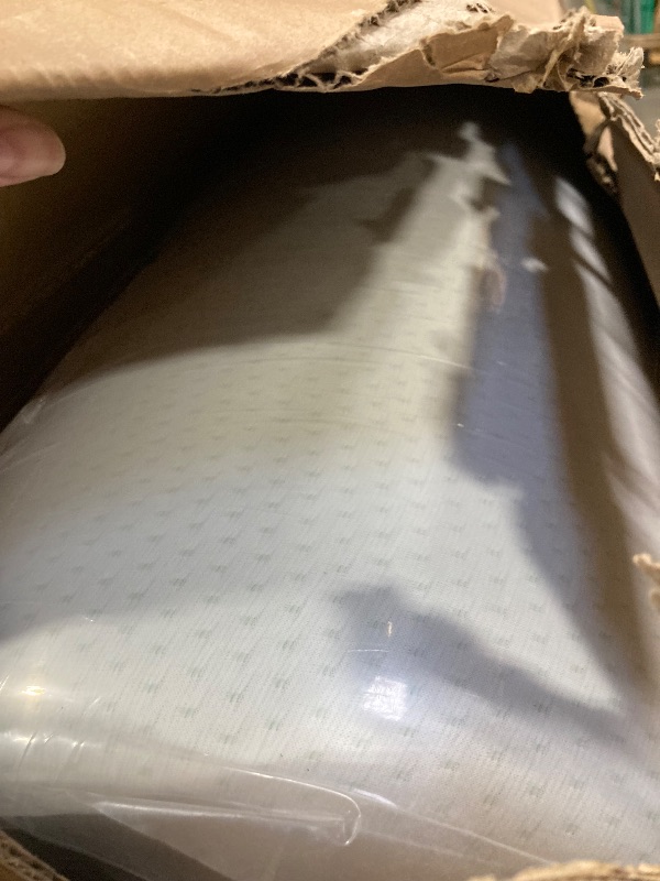 Photo 1 of ****FACTORY SEALED***ZINUS 12 Inch King Green Tea Memory Foam Mattress [New Version], Fiberglass free, Medium Firm Feel, Zoned Pressure Relief, Certified Safe Foams & Fabric, Mattress in A Box