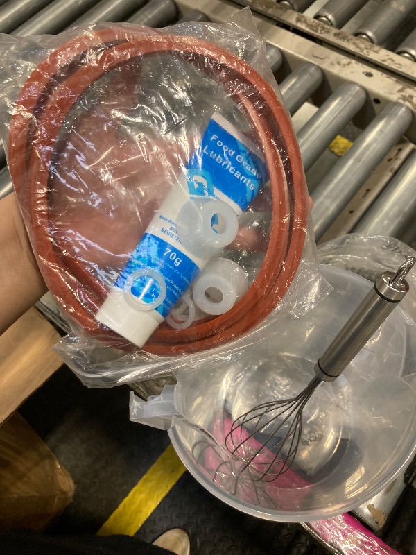 Photo 1 of ***MINOR DAMAGE, USED BUT IN GOOD CONDITION****GSEICE Commercial Slushy Machine 12 Gallons Frozen Margarita Machine for Margaritas frozen Mockaritas Daiquiris, 110V/60Hz Slushie Machine with 3 Tanks for Restaurants Bars Beer Barn Home Party