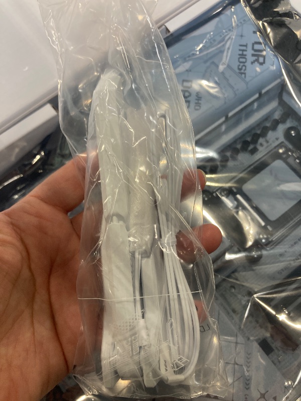 Photo 1 of ***FACTORY SEALED***ASUS ROG Strix X870-A Gaming WiFi AMD AM5 X870 ATX Motherboard 16+2+2 Power Stages, Dynamic OC Switcher, Core Flex, DDR5 AEMP, WiFi 7, 4X M.2, PCIe® 5.0, Q-Release Slim, USB4®, AI OCing & Networking