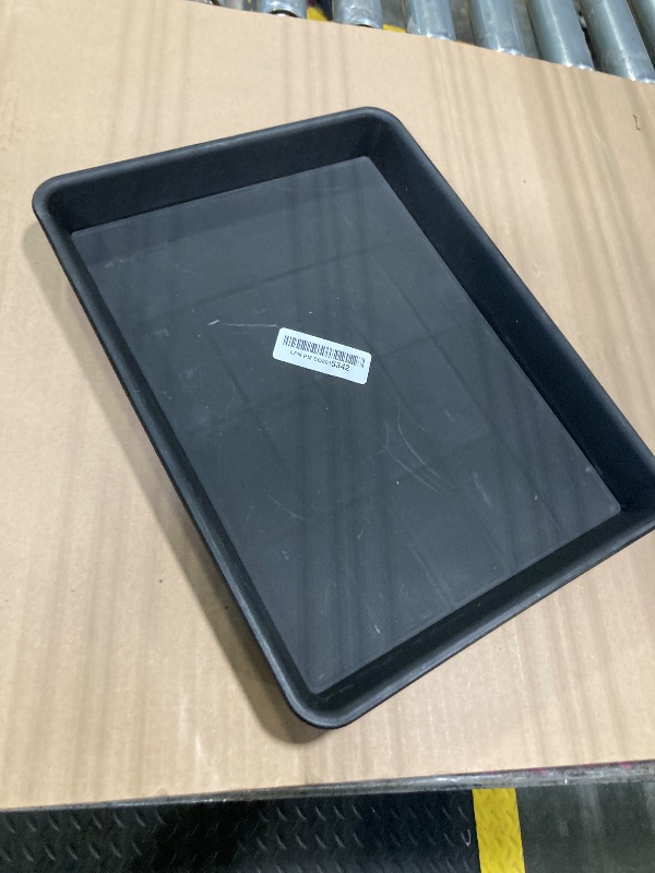 Photo 1 of ****PARTIAL SET****** VUWEZ Plant Growing Trays 2 Pack, Plant Tray, 14.5"x11", Heavy Sturdy Plastic Plants Saucer, Seedling Starter Trays, Seed Starter Growing Tray (Black)