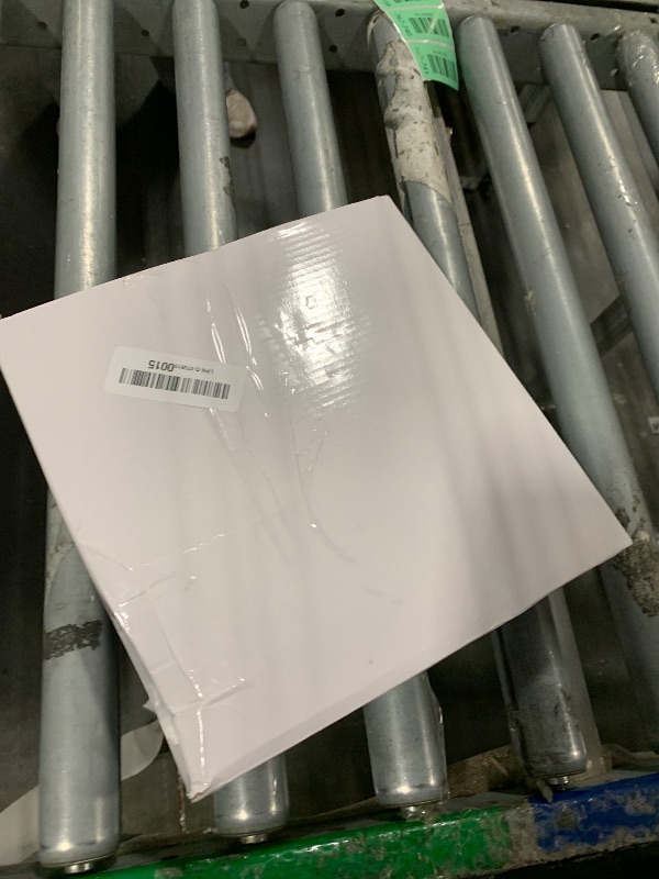 Photo 1 of Christmas Tree Topper Star Light up, Xmas Holiday Decorations Treetopper with LED Twinkle Lights, Holder Clips on Artificial Real Trees, Gold New Year Ornaments Battery Powered for Place Anywhere