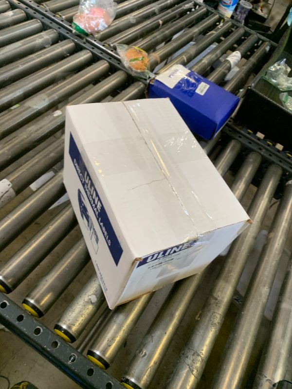 Photo 1 of Desktop Direct Thermal Labels - 4 x 1"
11 rolls 