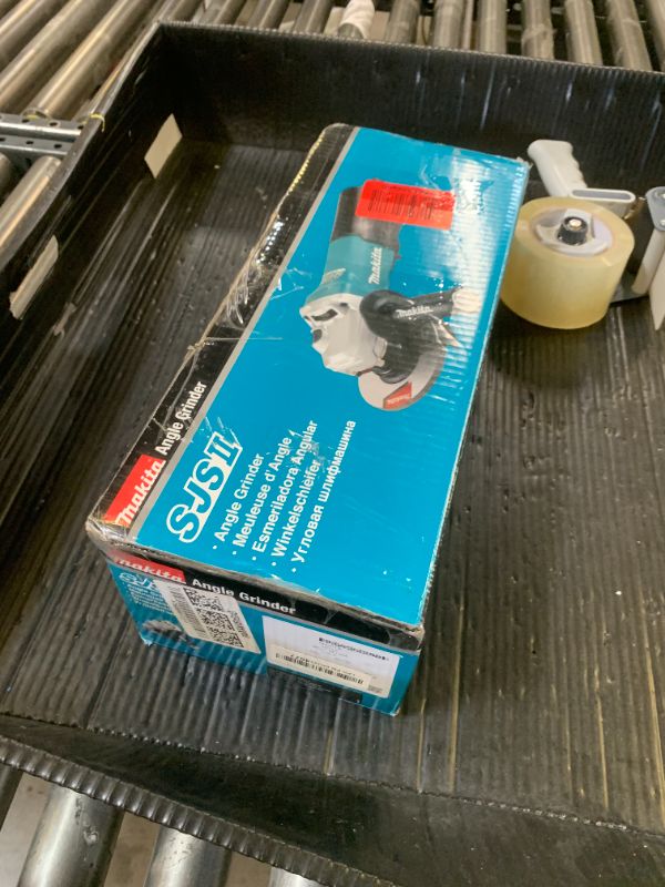 Photo 1 of Makita GA4595 4-1/2" SJS™II High-Power Angle Grinder, Paddle Switch