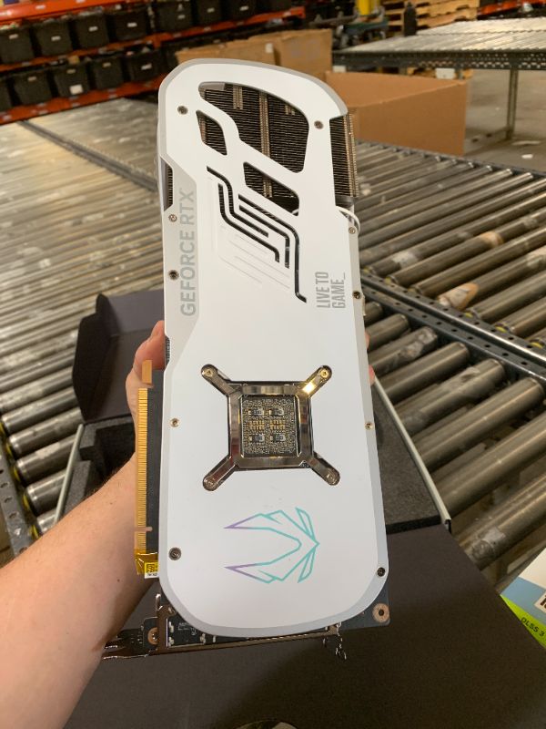Photo 1 of ZOTAC Gaming GeForce RTX 4080 Super Trinity OC White Edition DLSS 3 16GB GDDR6X 256-bit 23 Gbps PCIE 4.0 Gaming Graphics Card, IceStorm 2.0 Advanced Cooling, Spectra RGB Lighting, ZT-D40820Q-10P