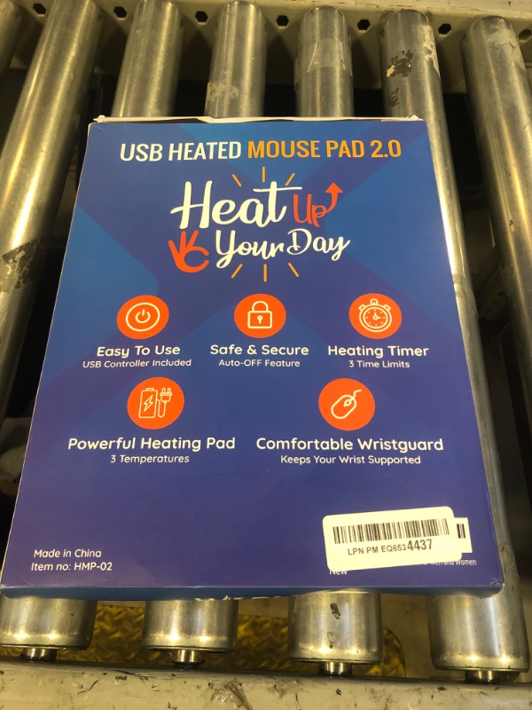 Photo 1 of USB Heated Mouse Pad Hand Warmer - 3 Temperatures/Time Limits - Controller Included - Works with All PC Mice - Makes a Great Gift for PC Users